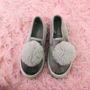 Super Cute Capelli New York Pom Pom shoes